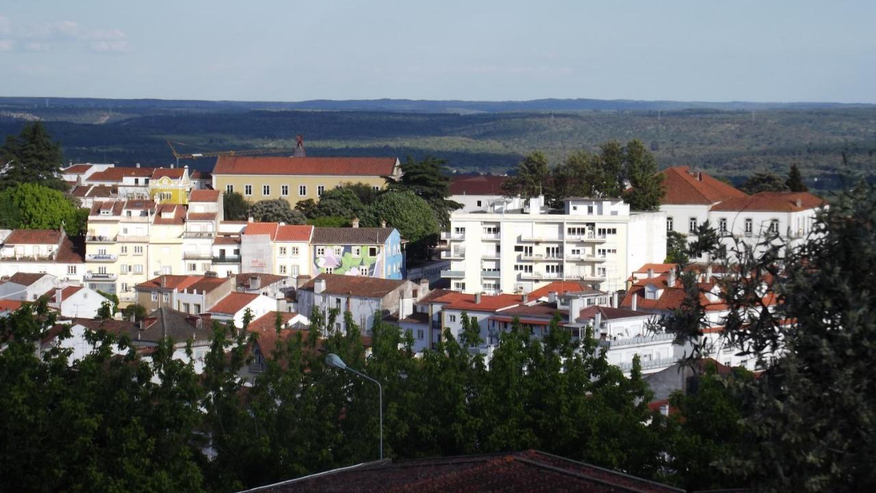 Casa Ocre Alojamento Local آبرانتس المظهر الخارجي الصورة
